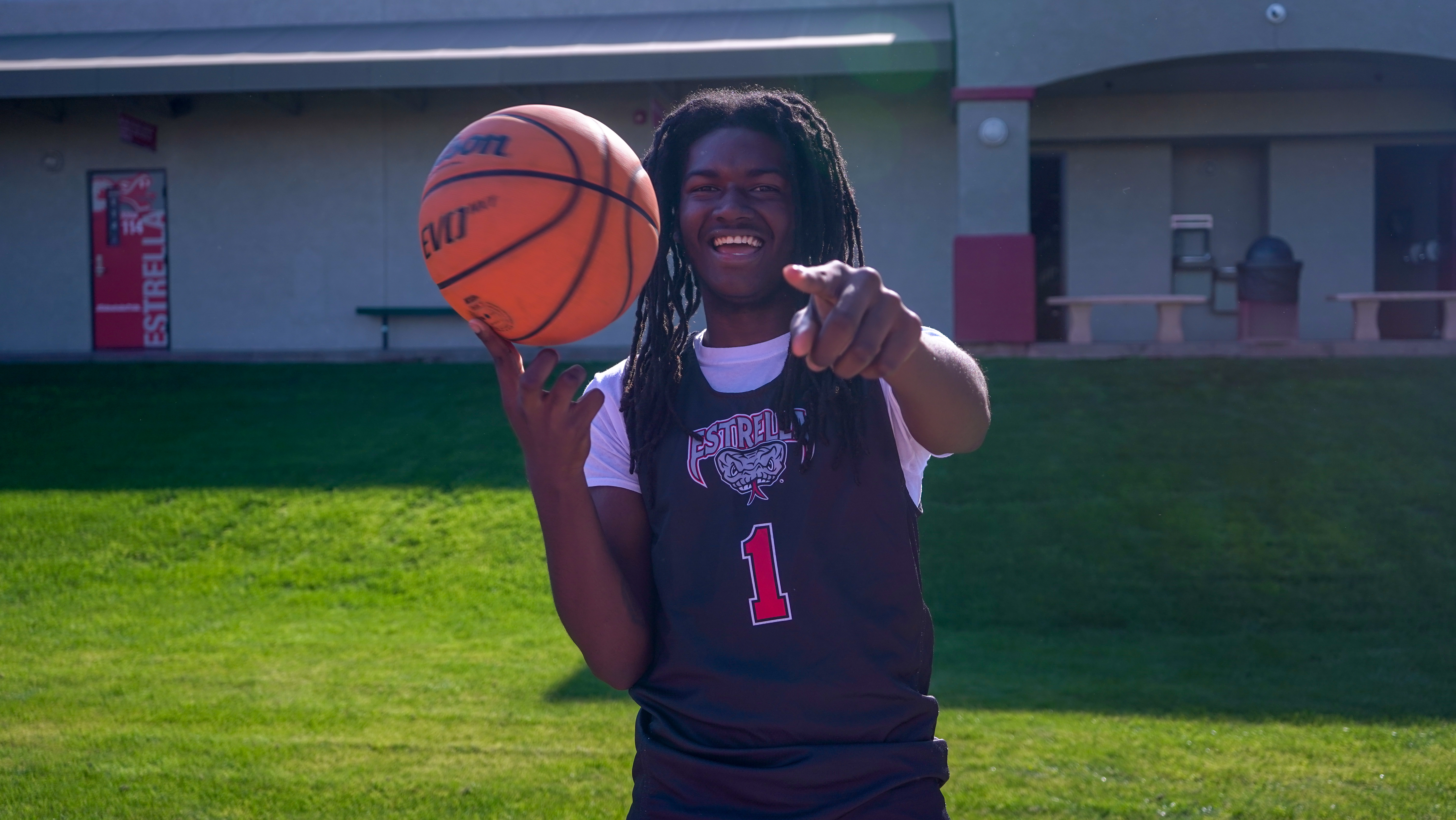 Estrella student life